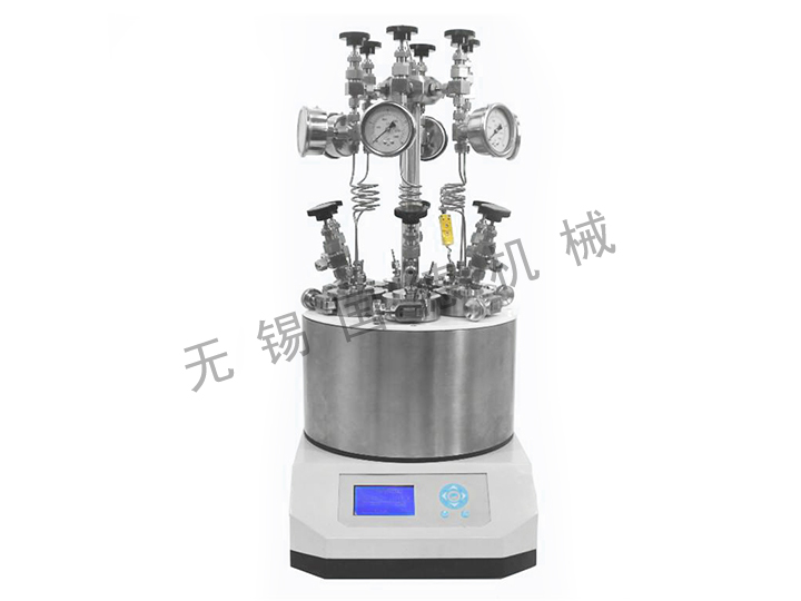 Pure titanium reactor